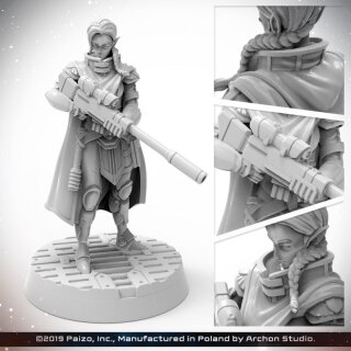 Starfinder Miniatures: Half-Elf Steward
