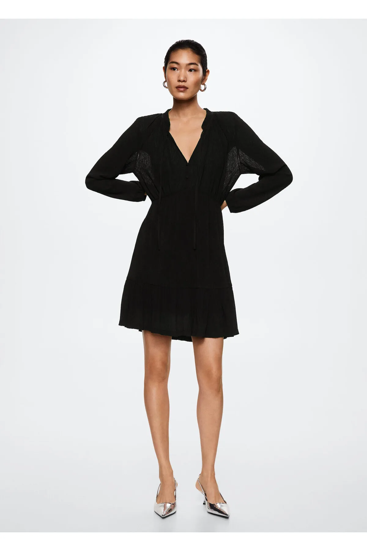 MANGO  Schwarzes Damenkleid 37085814