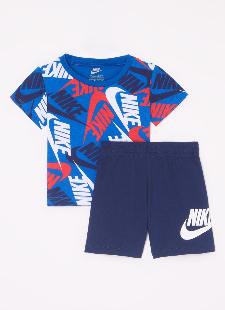 Nike set od 2 dijela: majica kratkih rukava i kratke hlače za trčanje