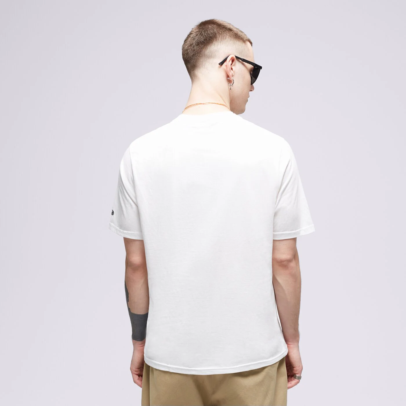 NEW ERA T-SHIRT NE ESSENTLS NONE Weiß
