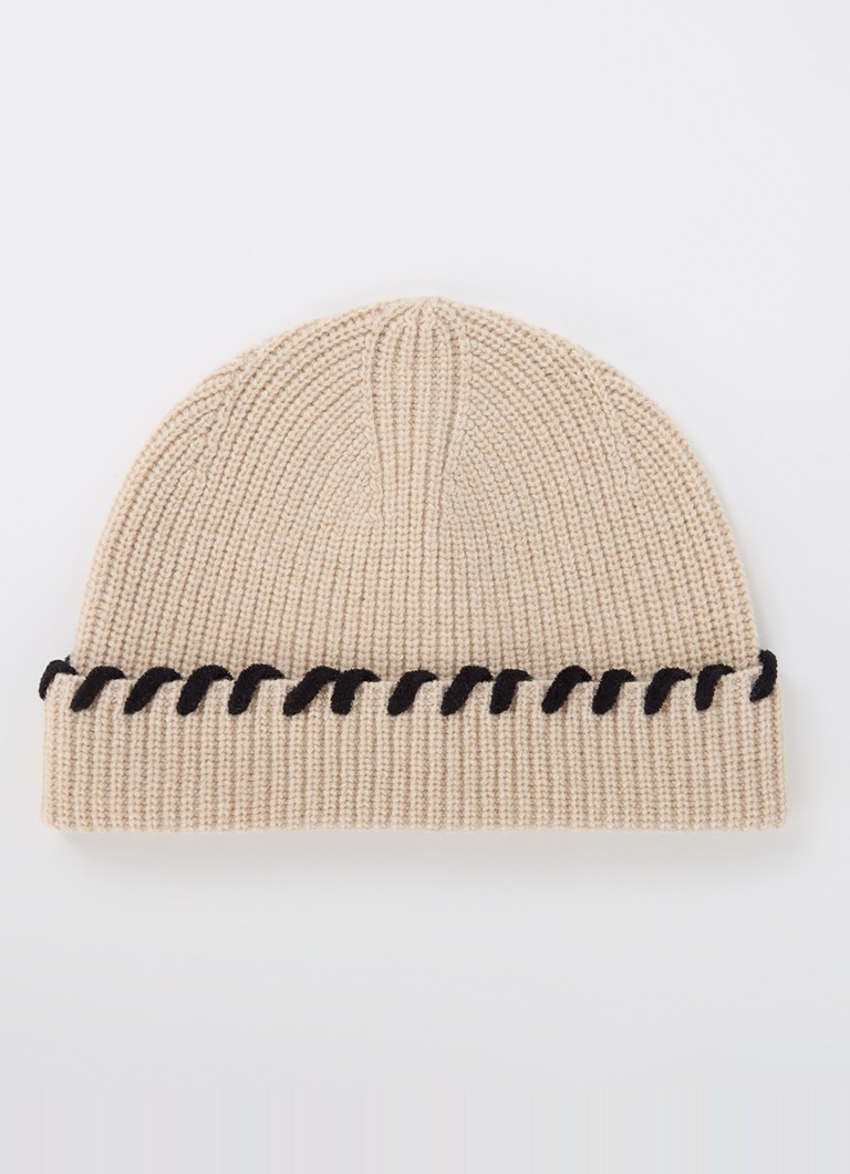 Pălărie Sandro din tricot de lână cu nervuri.