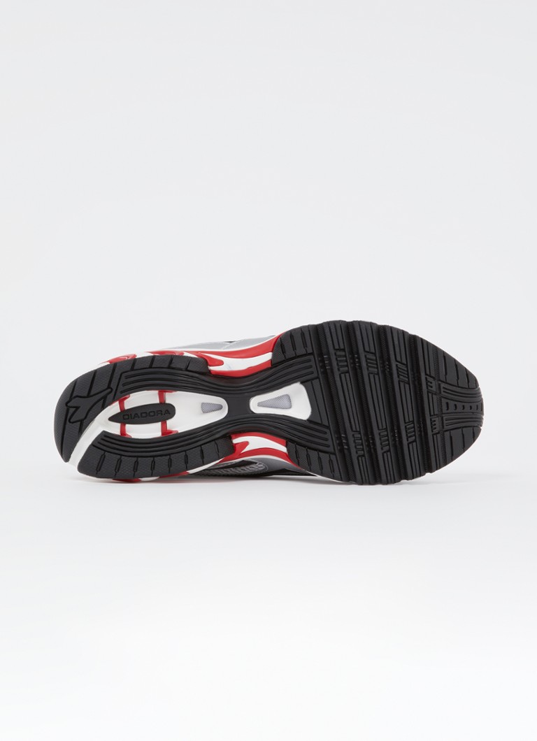 Tenisky Diadora Mythos Propulsion 280 se síťovanými detaily
