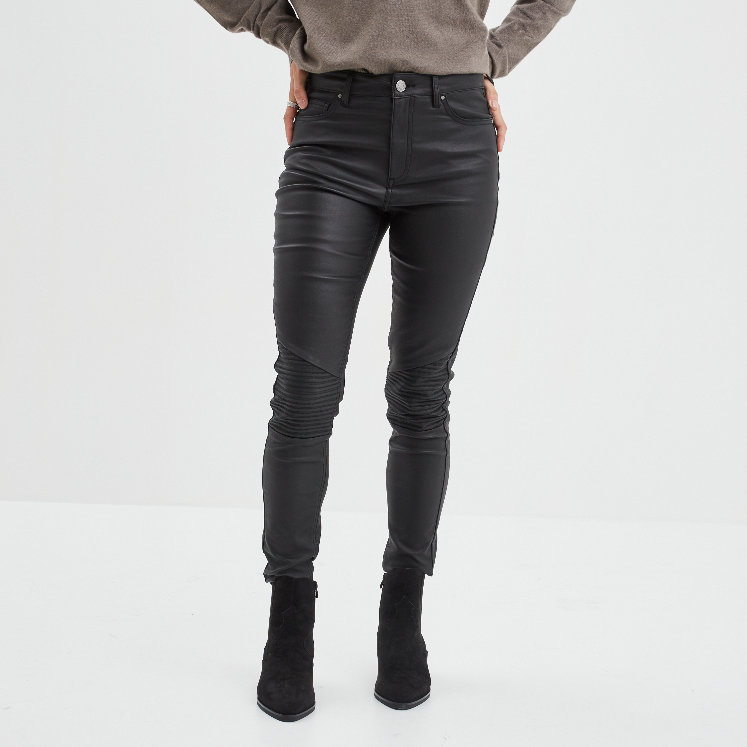 Pantalon biker enduit slim Liberto noir femme | La Halle
