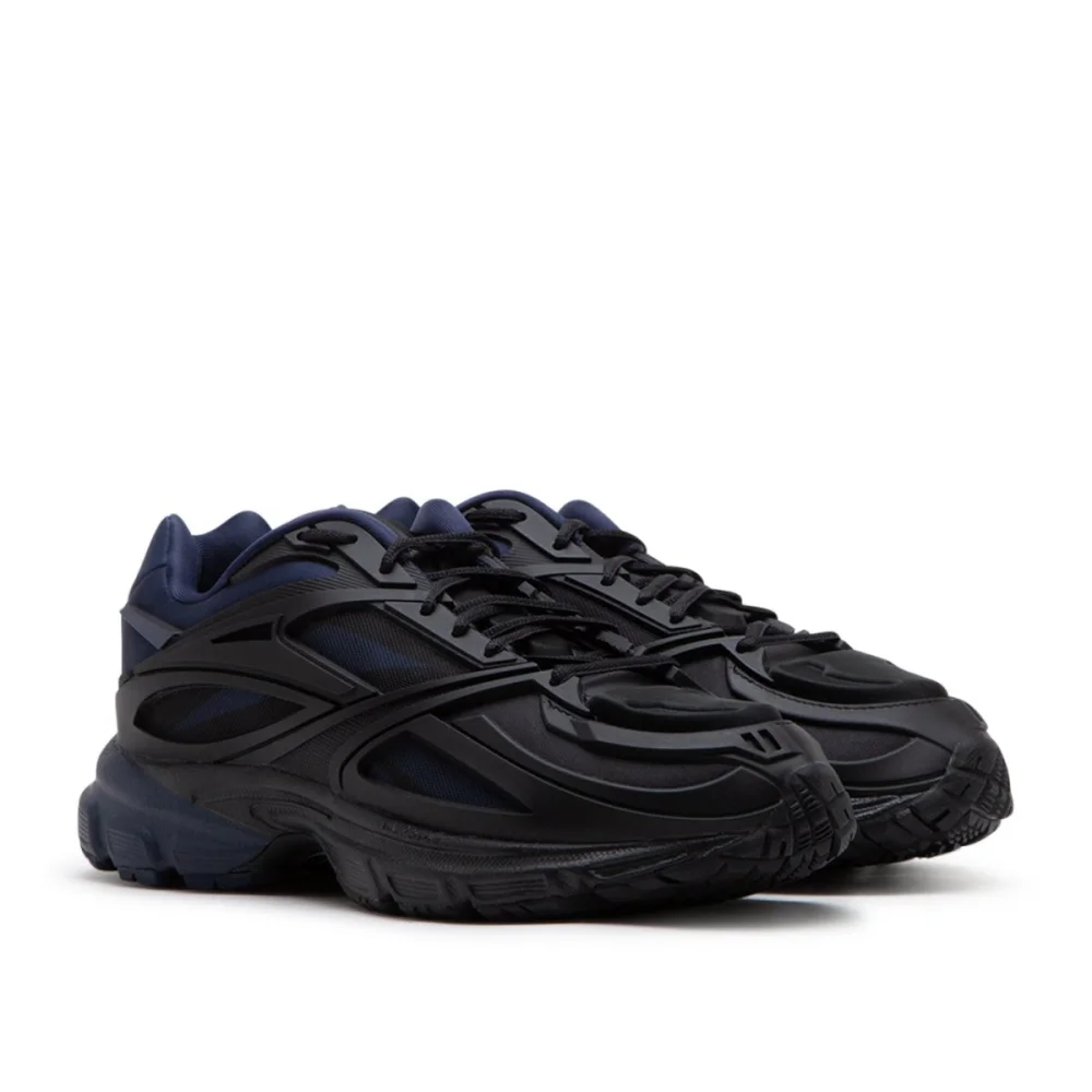 Reebok Premier Road Modern GX4658 / schwarz