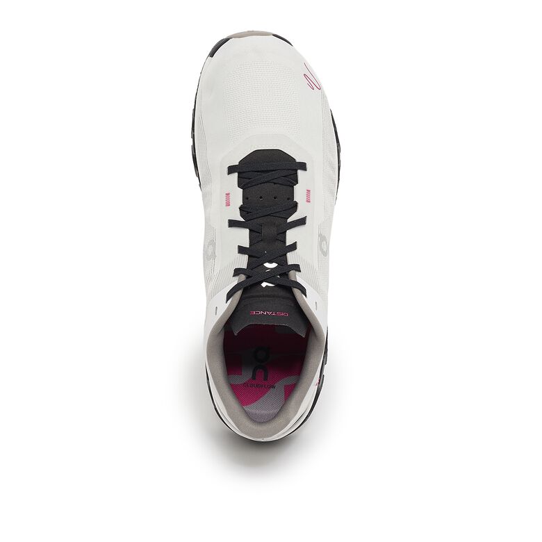 ON Cloudflow 4 Distance white/black