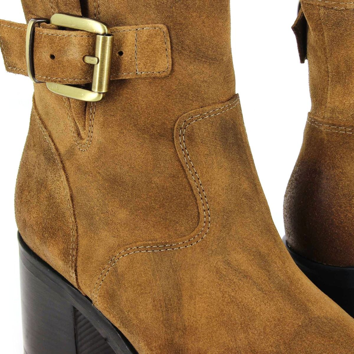 Minka Design   BUS - Camel