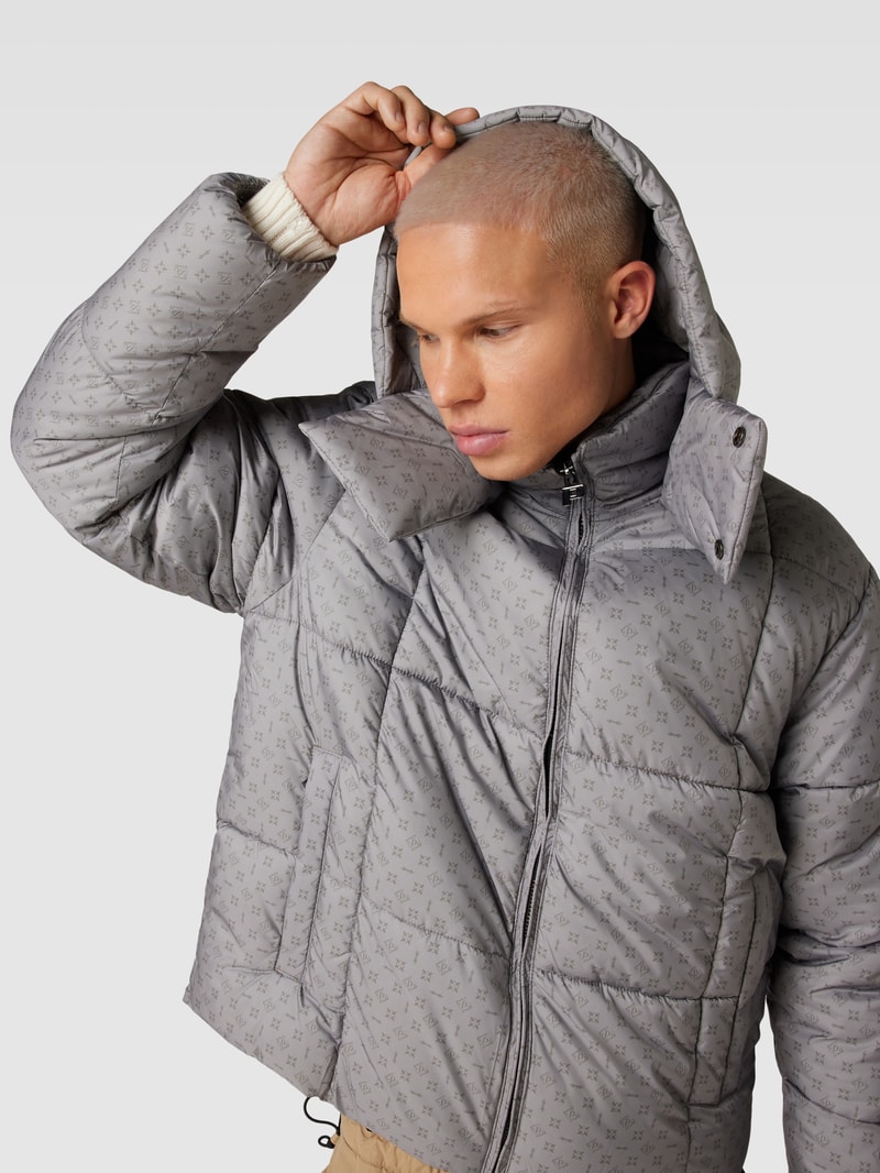 Steppjacke mit Allover-Muster Modell 'GALLAN' in schlamm