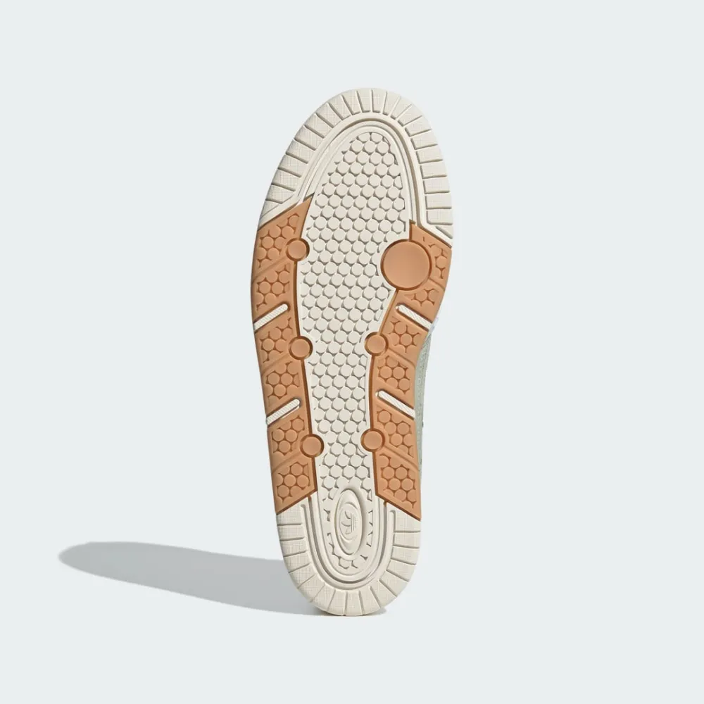 adidas Adi2000 IF8831 / grün