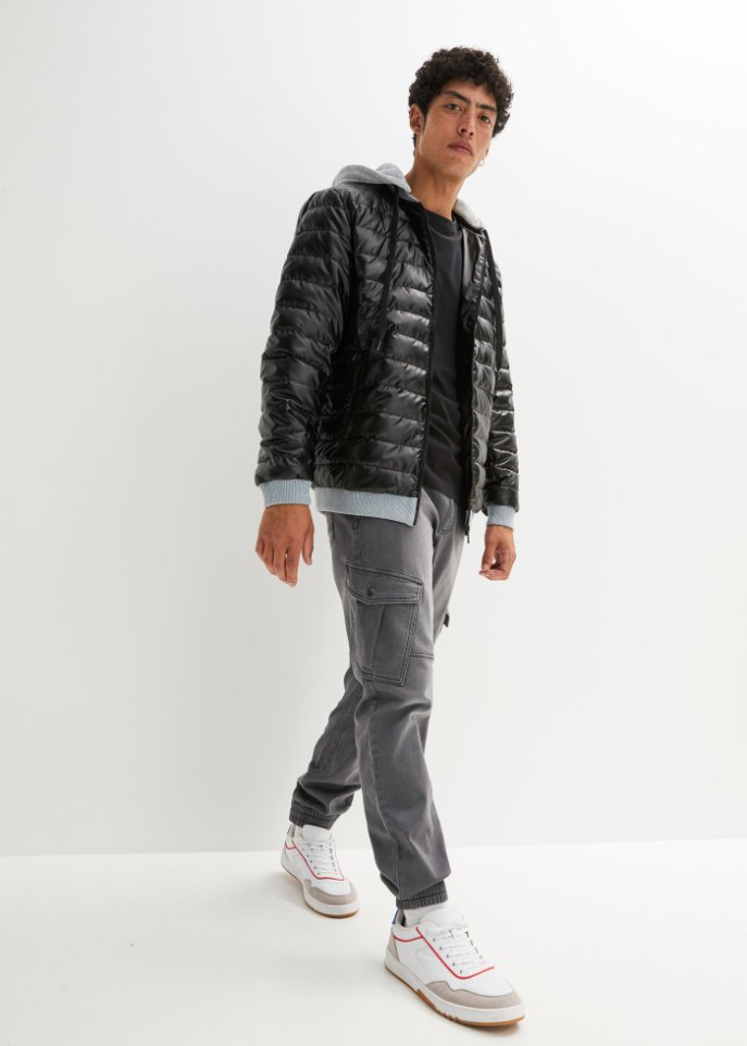 Steppjacke mit Kapuze
