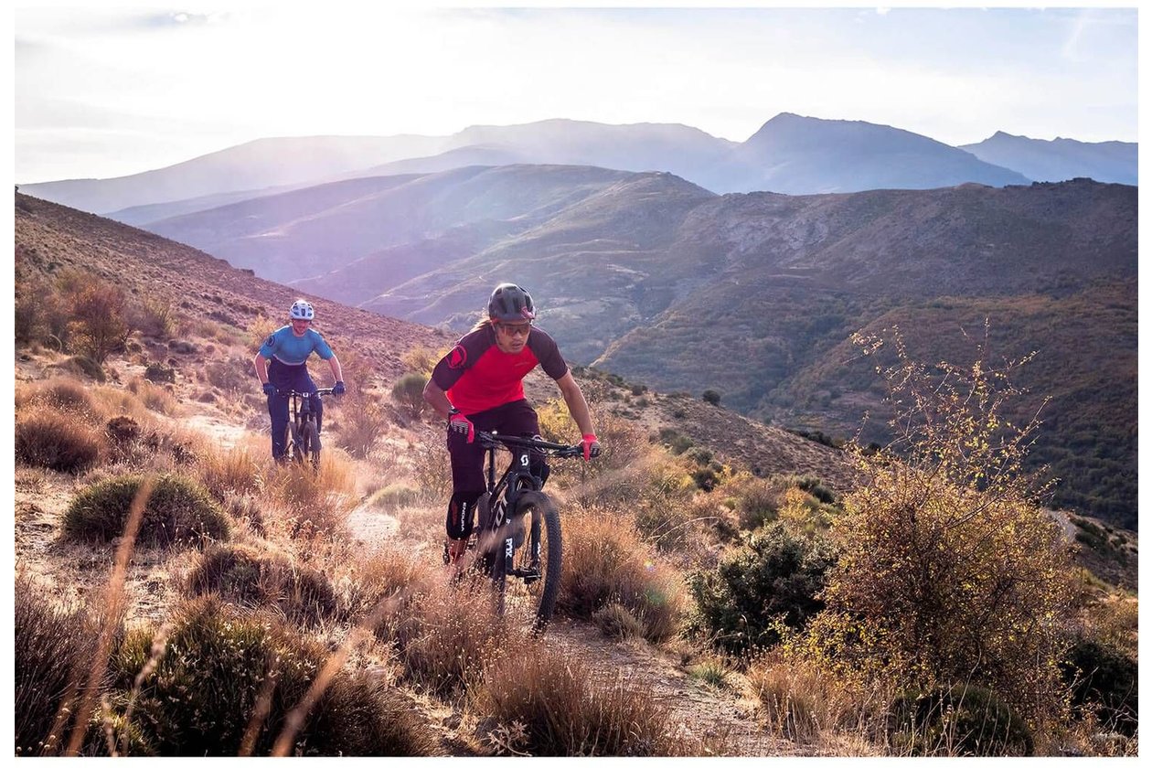 Endura SingleTrack MIPS Helm
