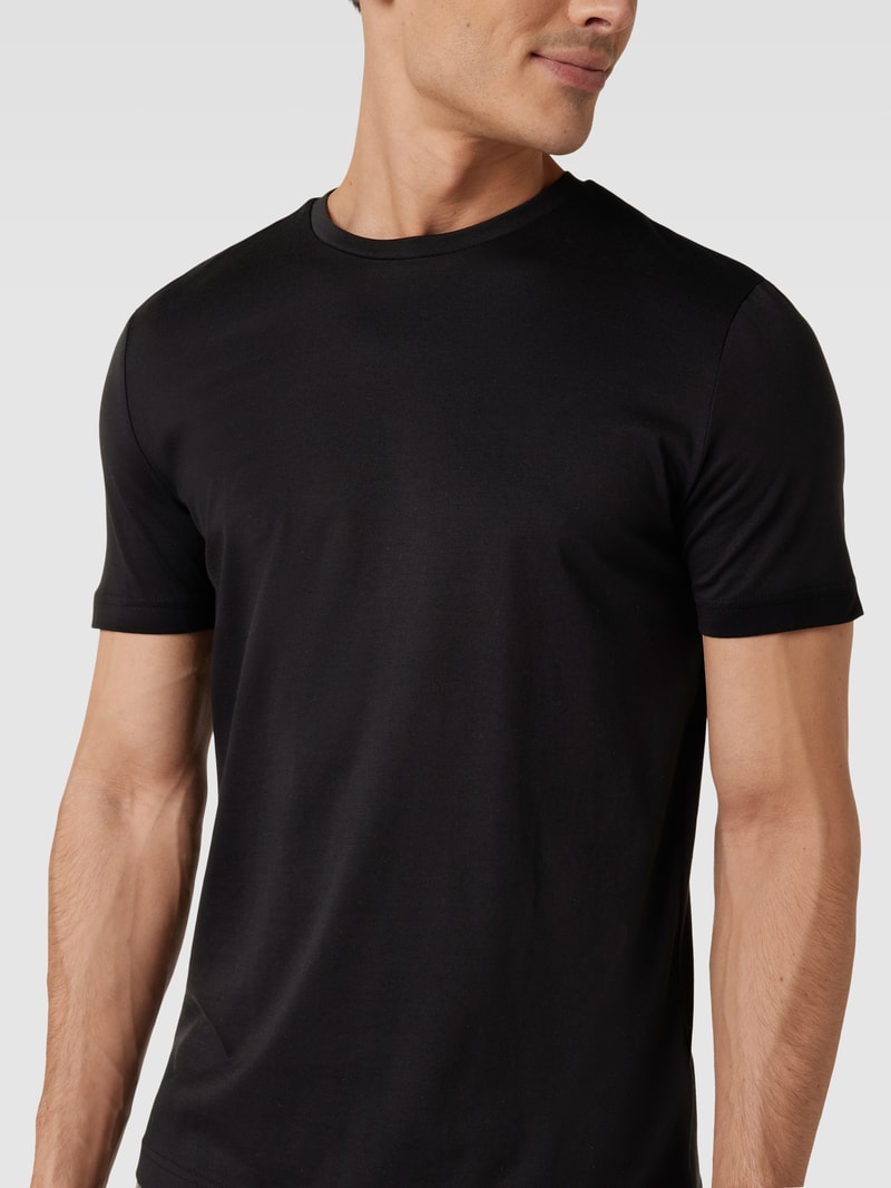 T-Shirt mit Rundhalsausschnitt in schwarz