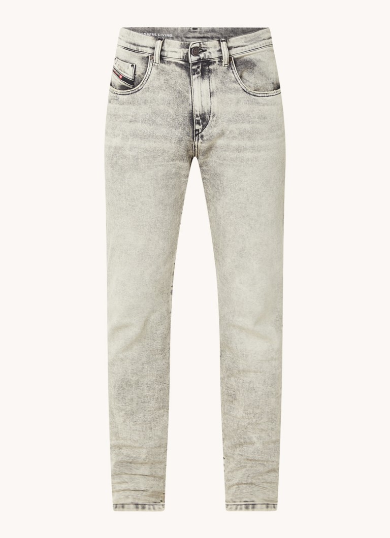 Diesel Struct traperice slim fit u boji