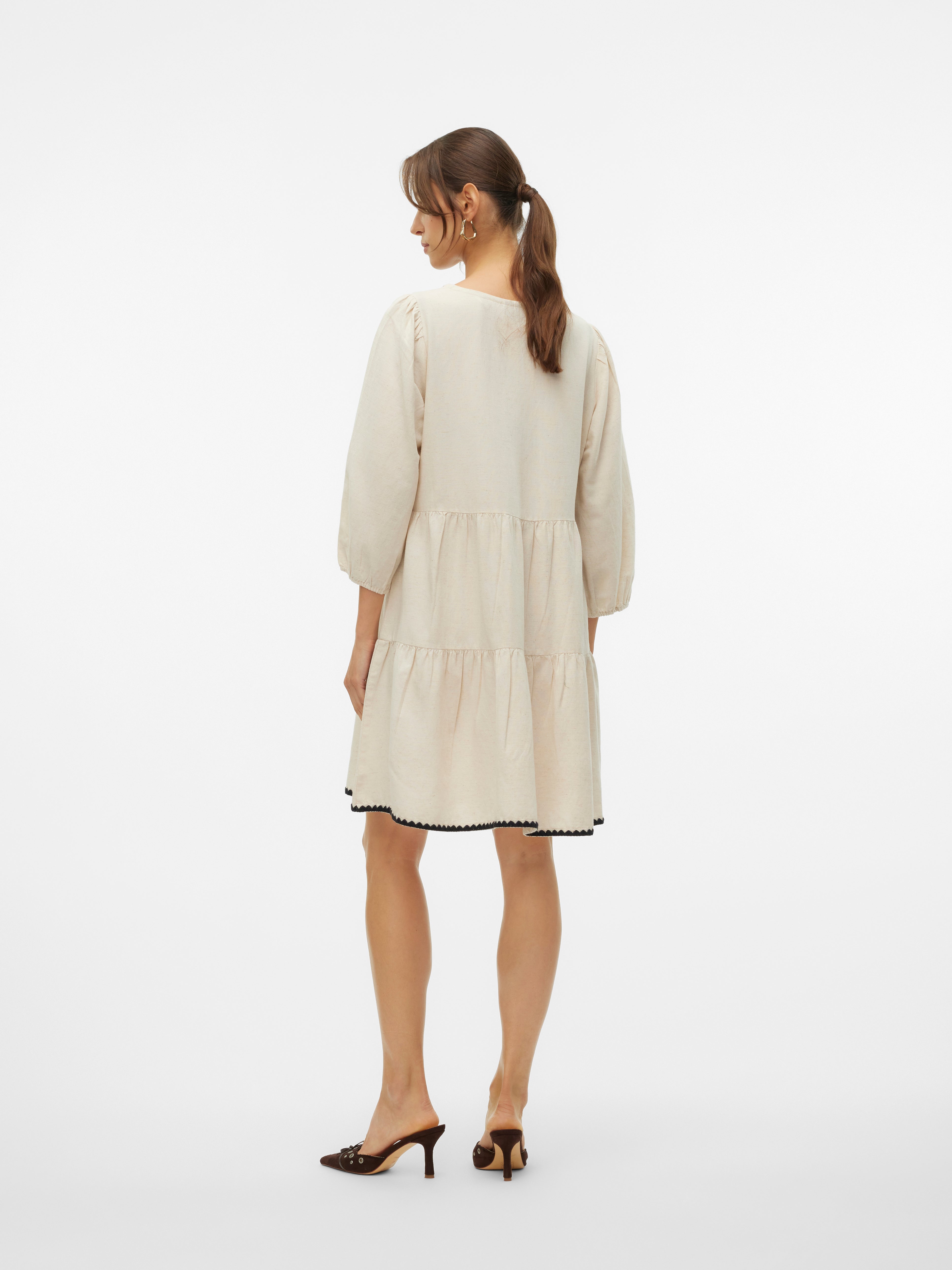 VMIRINA Kurzes Kleid