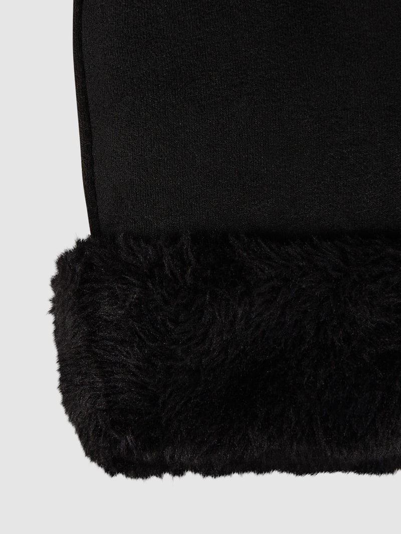 Fäußtlinge in Shearling-Optik in schwarz