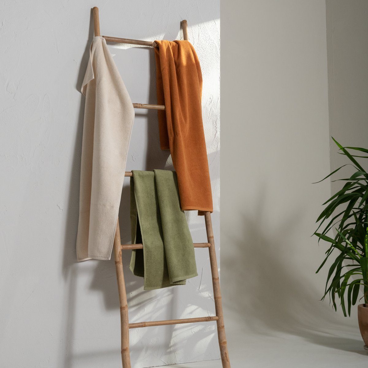 LIVING CRAFTS Badetuch ORLANDO, Luxuriöses Frottee mit hoher Maschendichte