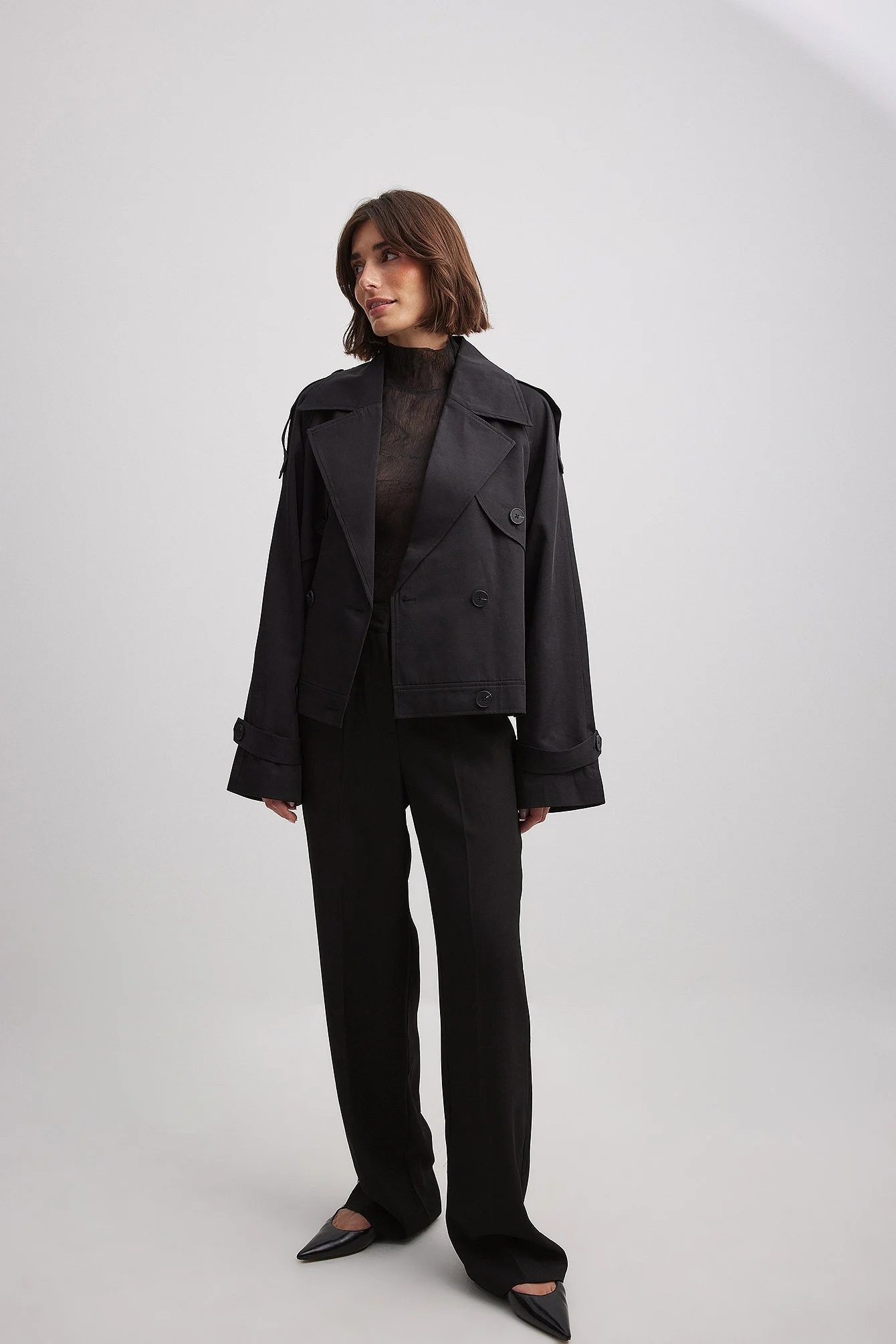 Kurzer Trenchcoat
