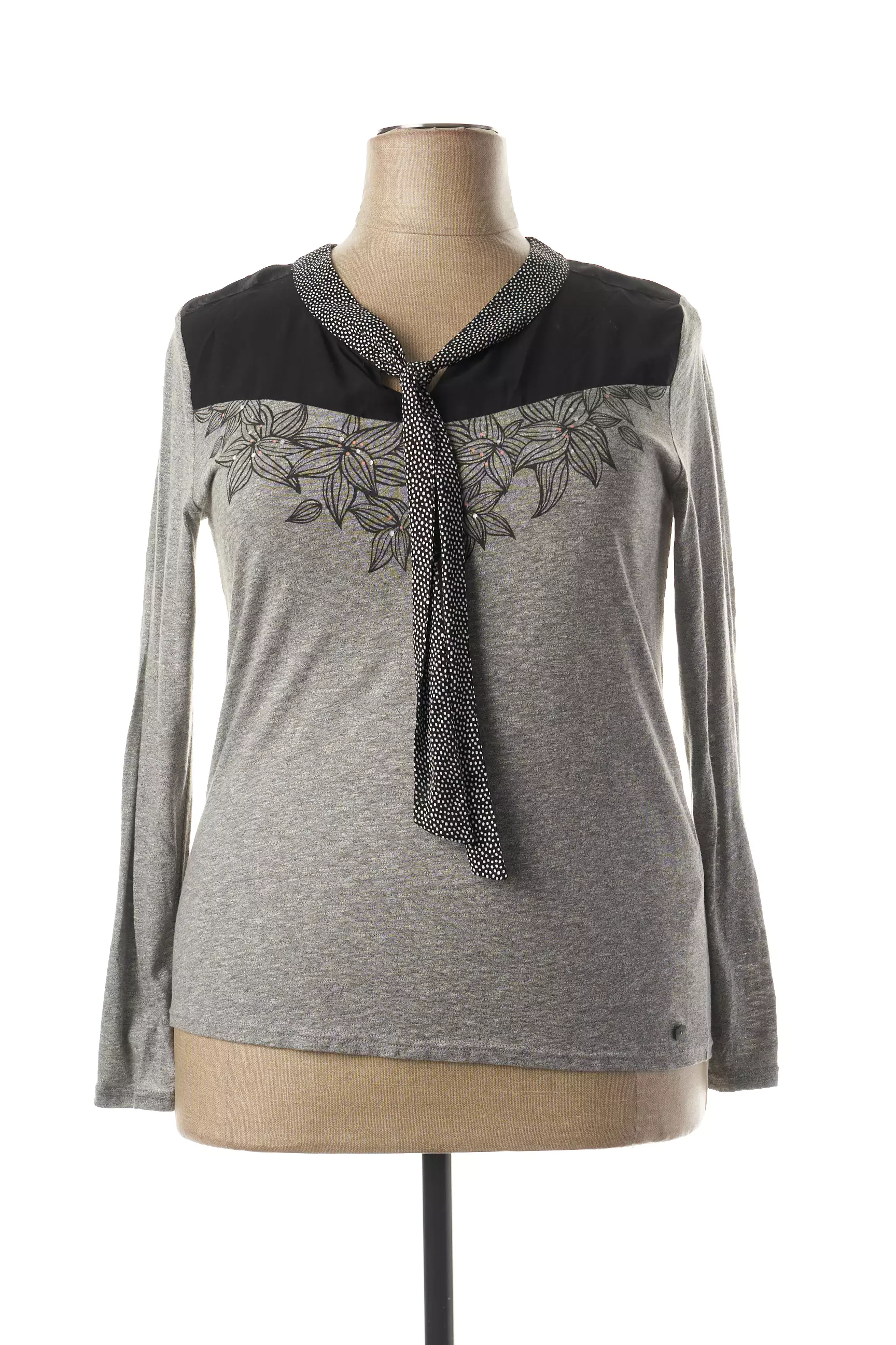 Mae Mahe Tshirts Femme couleur gris