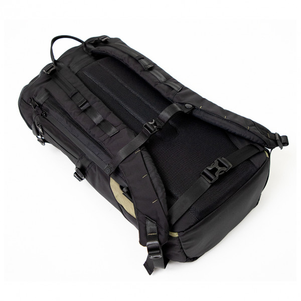 Doughnut - Dynamic Large Titan 22 - Daypack