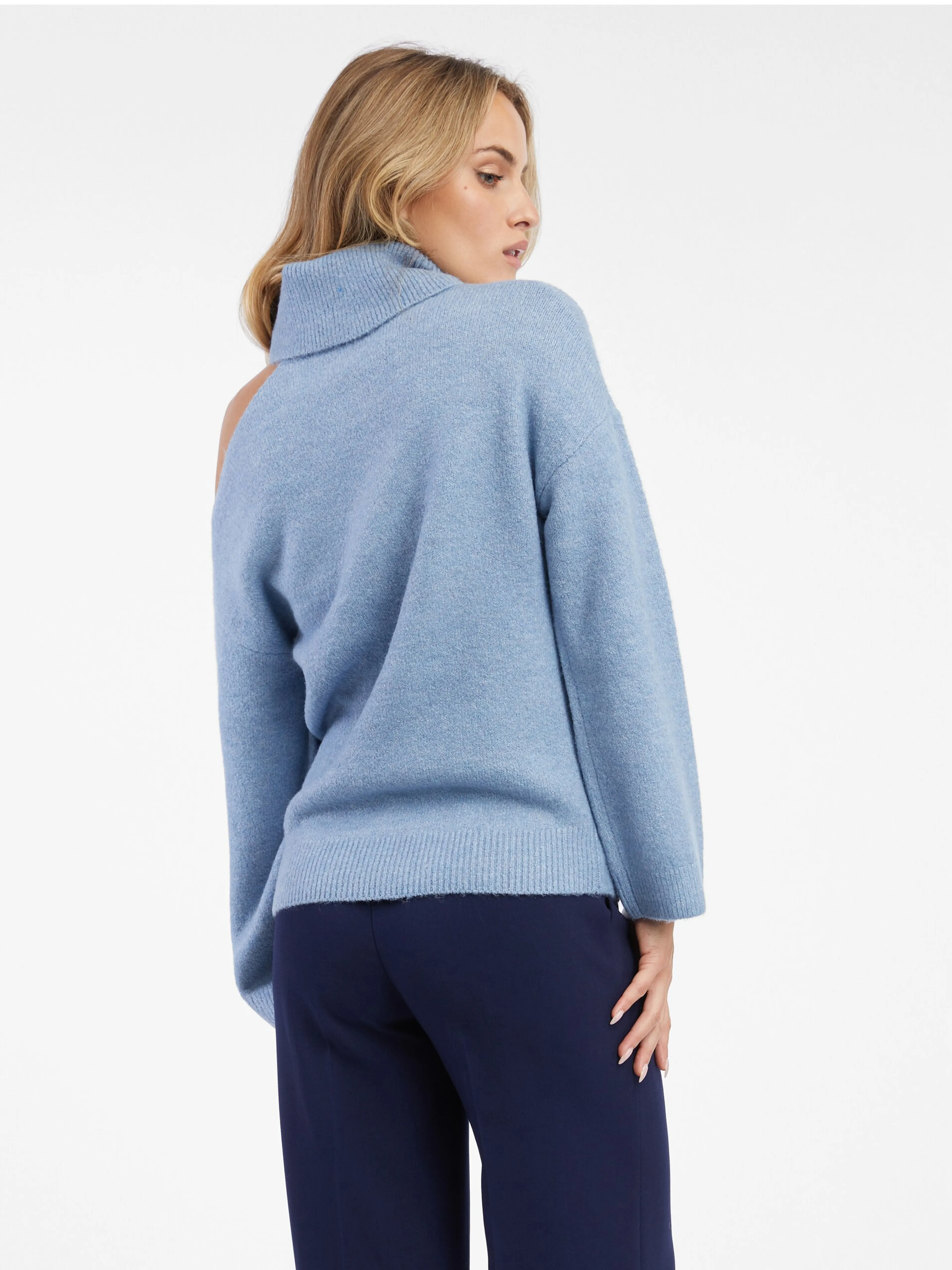 Hellblauer Damen-Rollkragenpullover mit Ausschnitt ORSAY