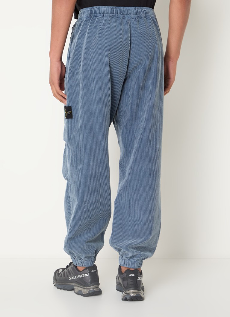 Pantaloni Stone Island 30506 cu logo tapered
