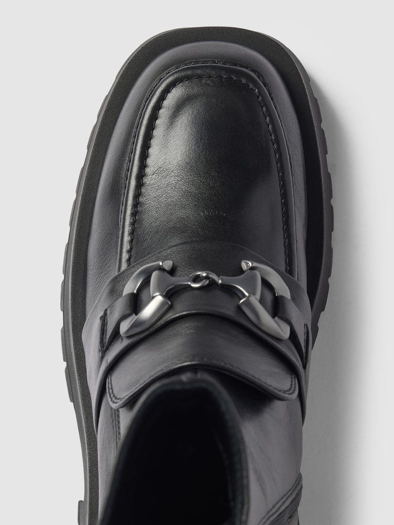 Boots aus Leder in schwarz