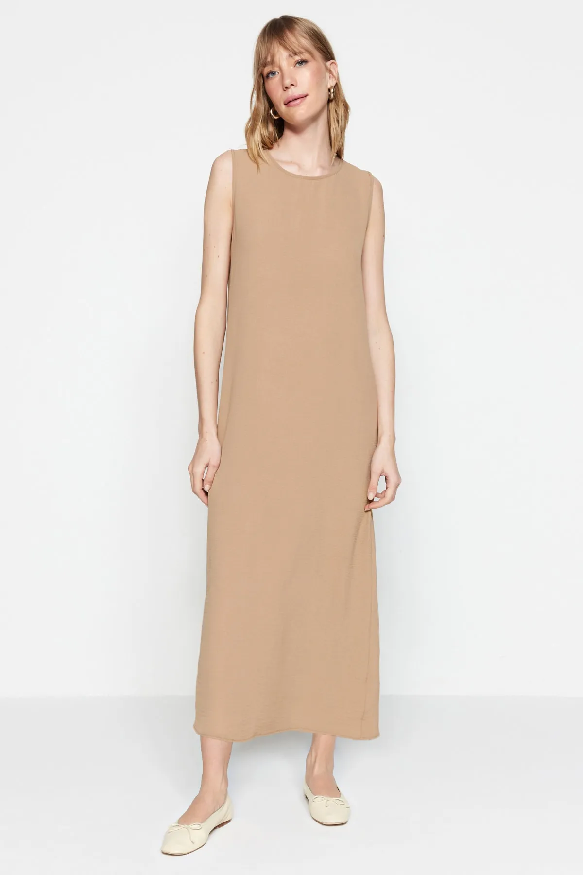 Trendyol Modest  Schwarz-Beige 2er-Pack Unterwäsche Aerobin Woven Lining Dress TCTSS23EB00146