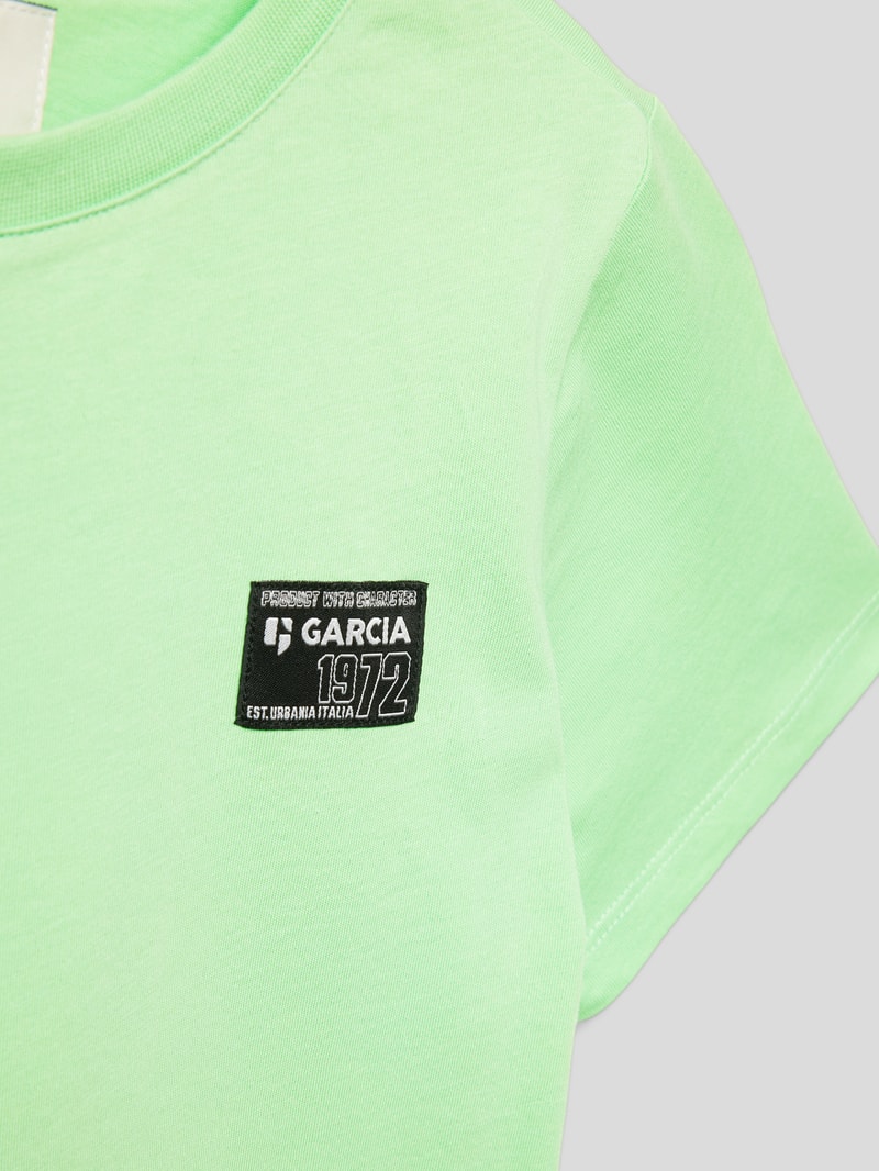 T-Shirt mit Label-Patch in neon grün