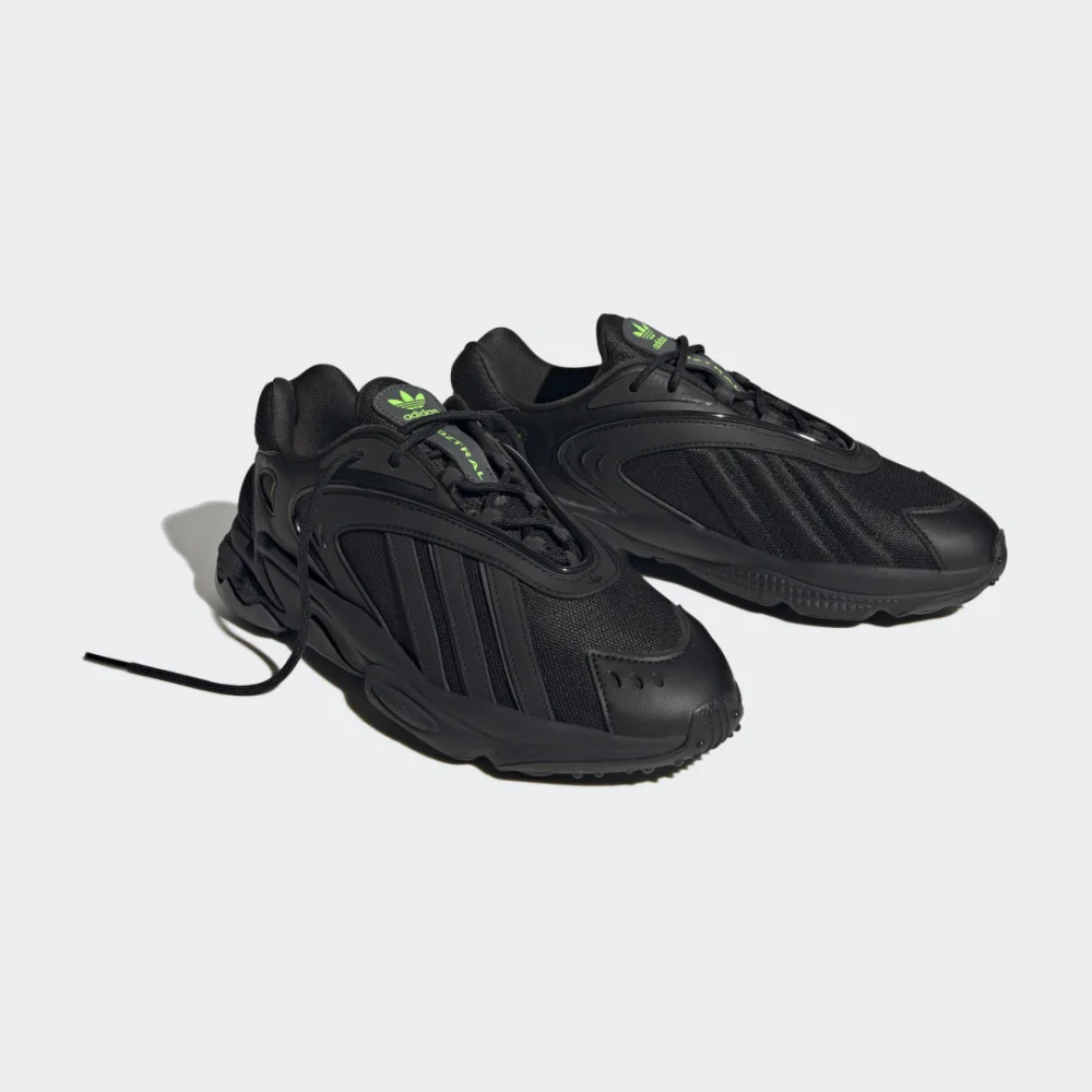 adidas Oztral HP6565 / schwarz