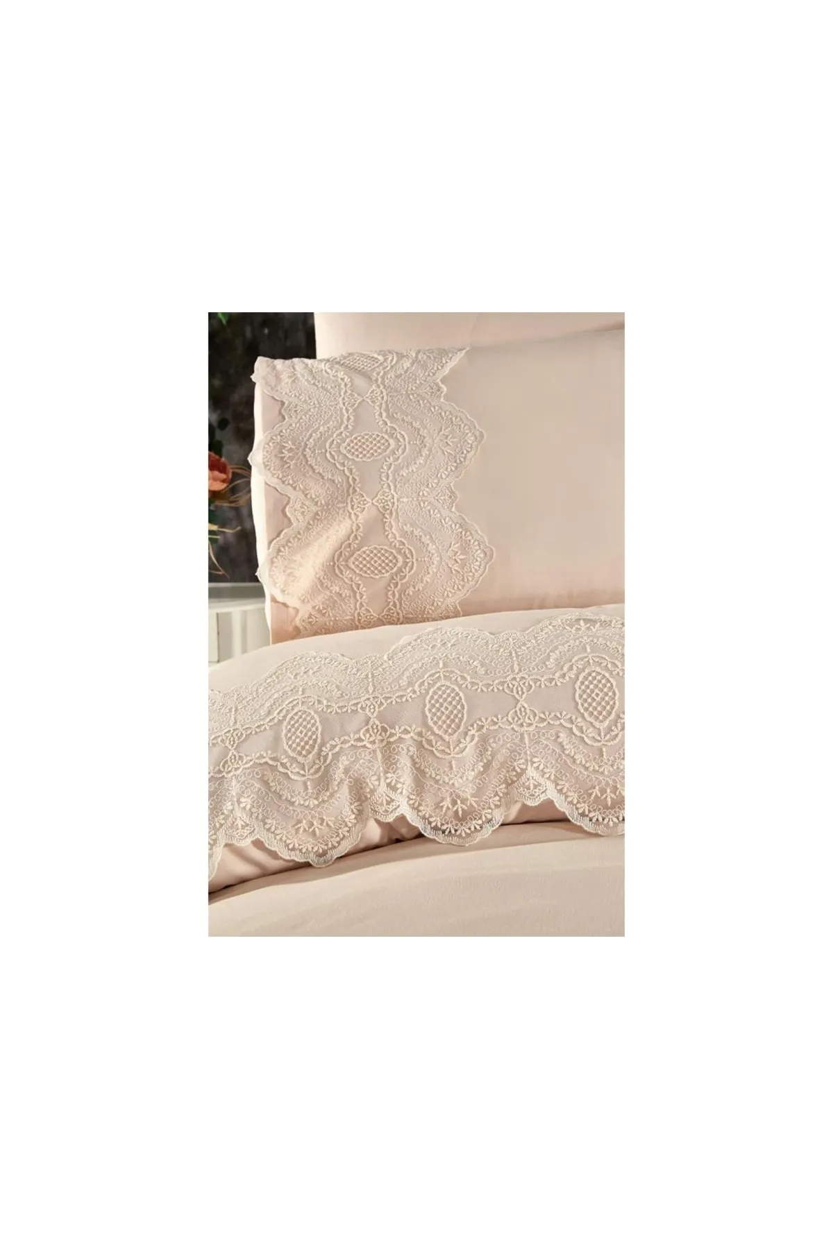 Çeyiz Diyarı  Bettwäsche-Set „Eslem Dowry“ aus französischer Spitze, Cappucino