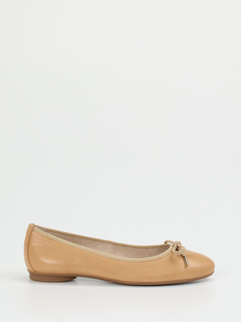 Ballerina-14112890027 Paul Green