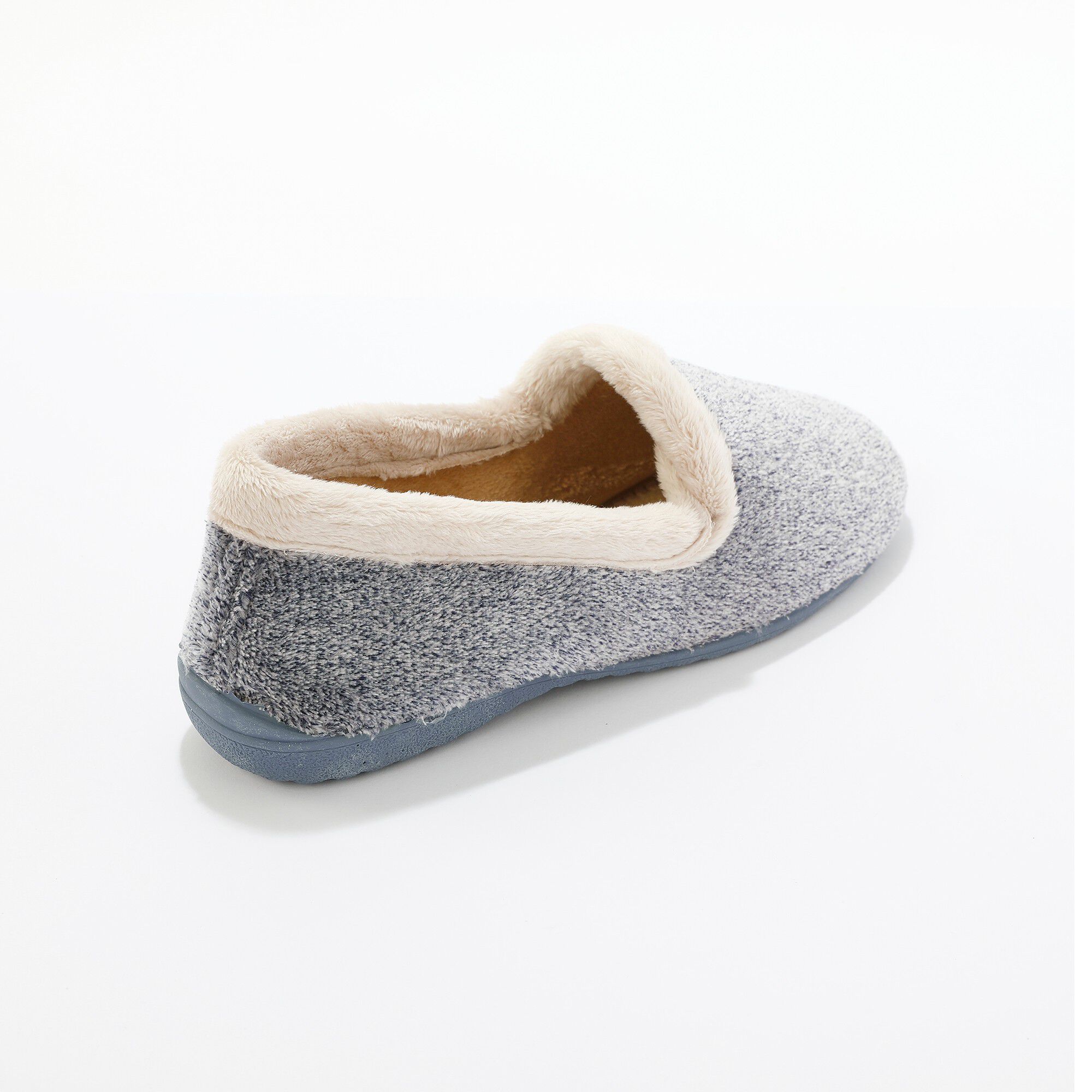 Chaussons ultra souples toucher peluche