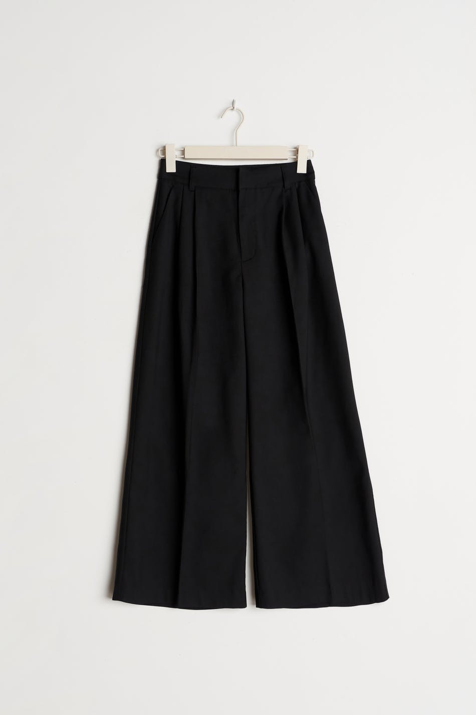 S pleated wide trousers