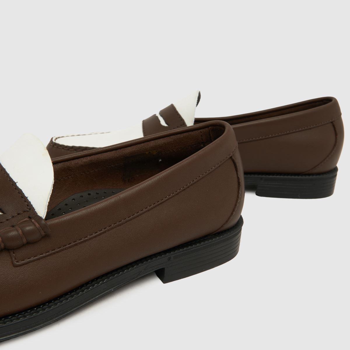 GH BASS – Weejun Larson – Bruna, flerfärgade loafers med rem