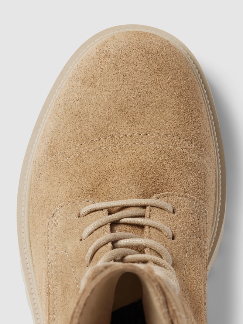 Boots mit Schnürverschluss in beige