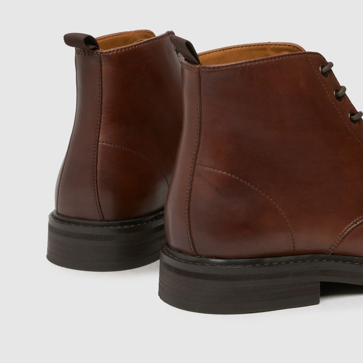Schuh Darwin – Bruna snörstövlar