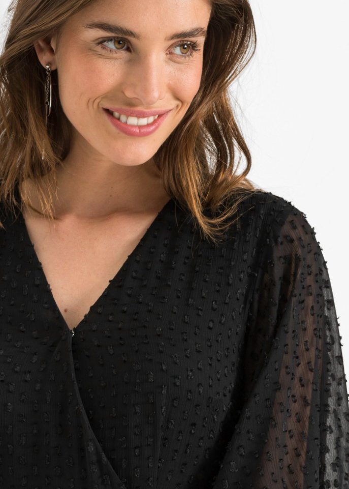 Kleid mit weiten Ärmeln