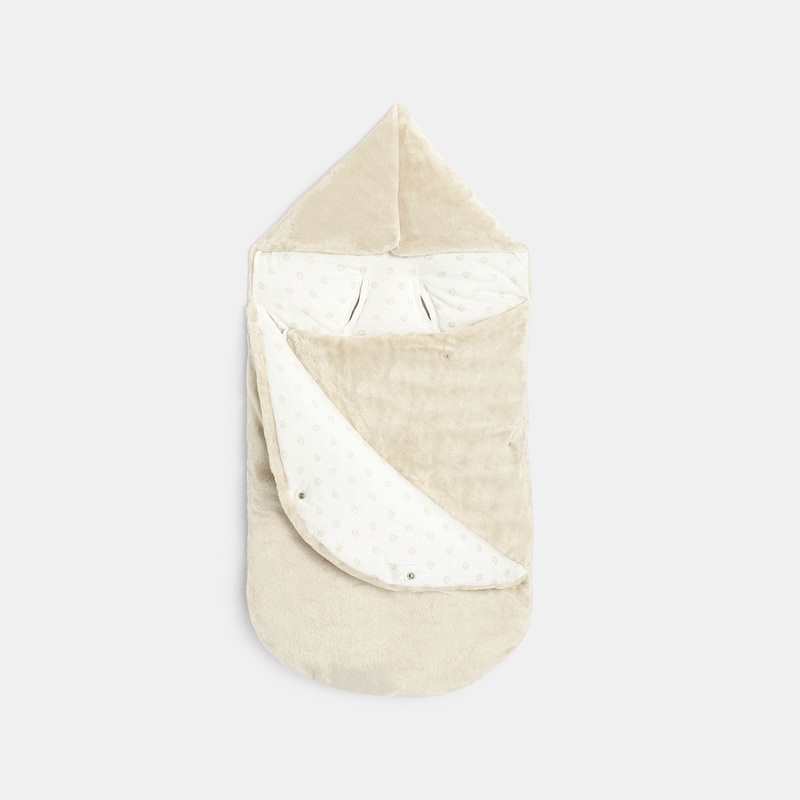 Nid d'ange molletonné en velours beige naissance