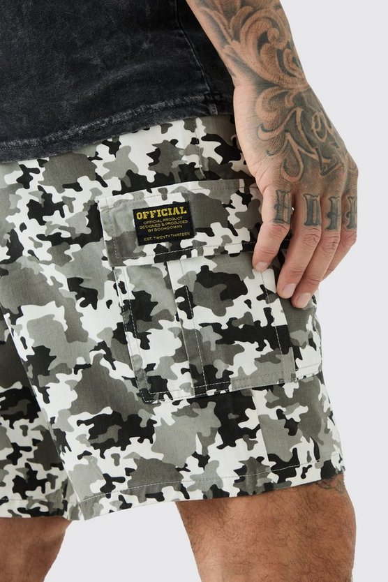 Tall Camouflage Twill Cargo-Shorts