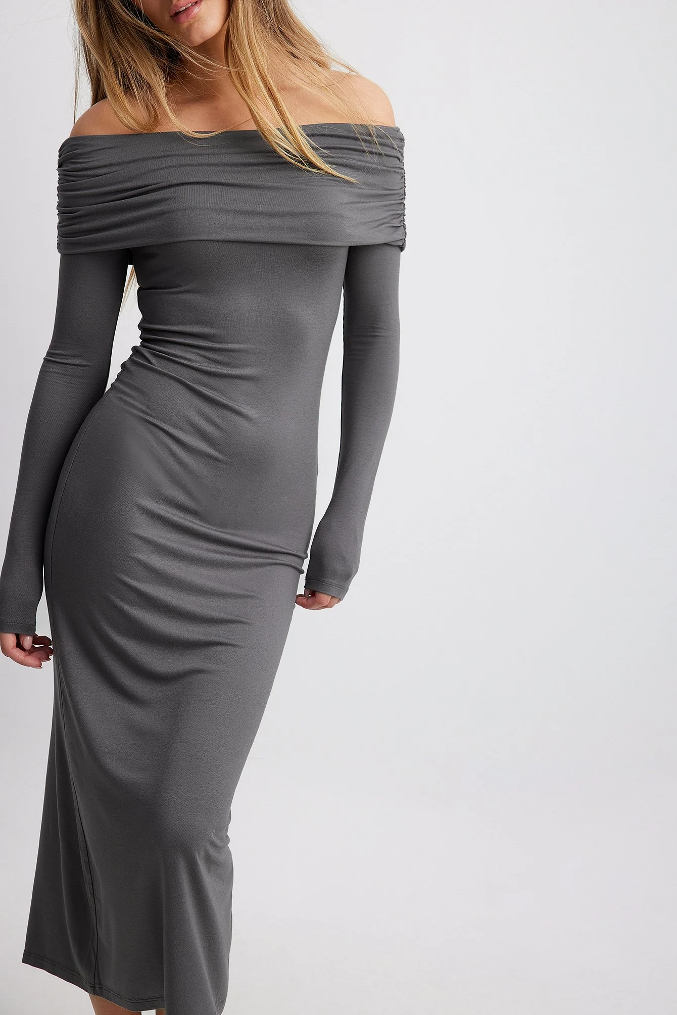Soft Line Midi Dress