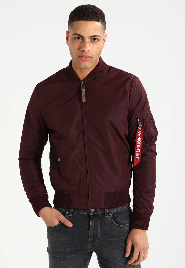Chaqueta bomber Alpha Industries MA-1 TT
