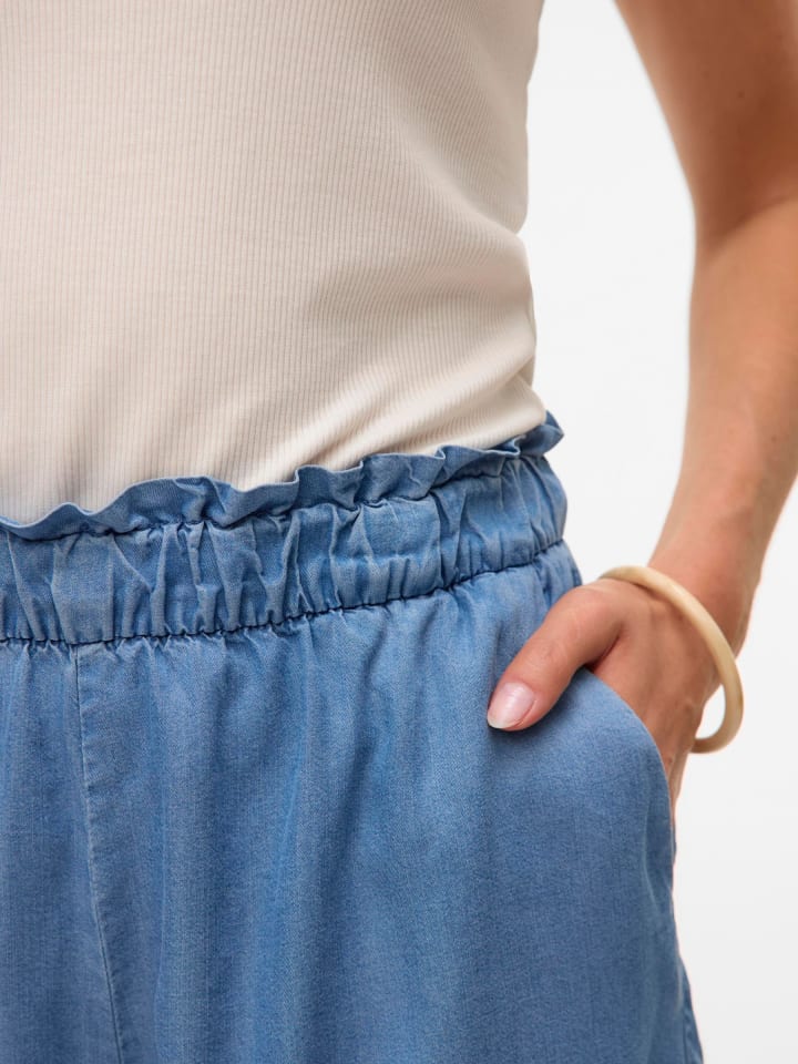 Vero Moda Shorts in Medium Blue Denim günstig kaufen