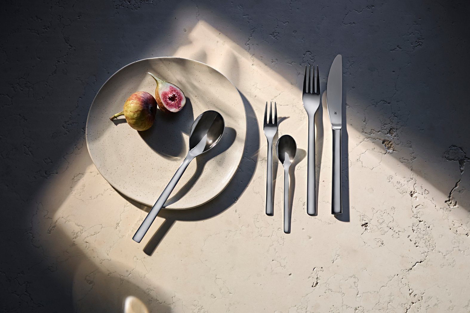 WMF Besteck-Set Atria, Mit soliden Monobloc Tafelmessern