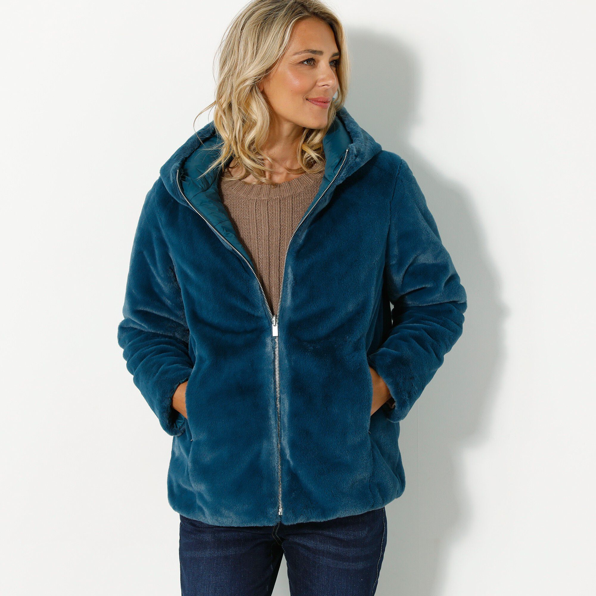 Veste fausse fourrure réversible en doudoune