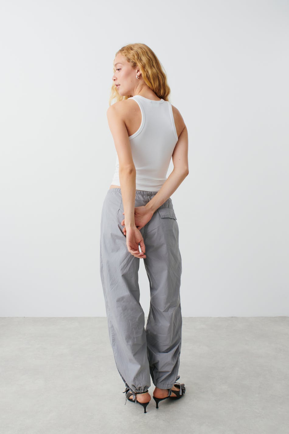 Parachute trousers