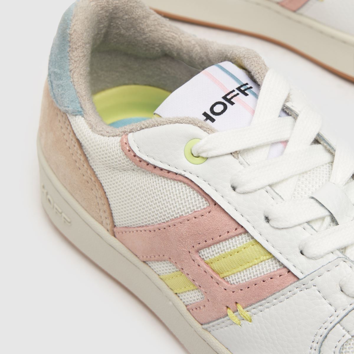 HOFF Metro Solna sneakers i vitt och rosa