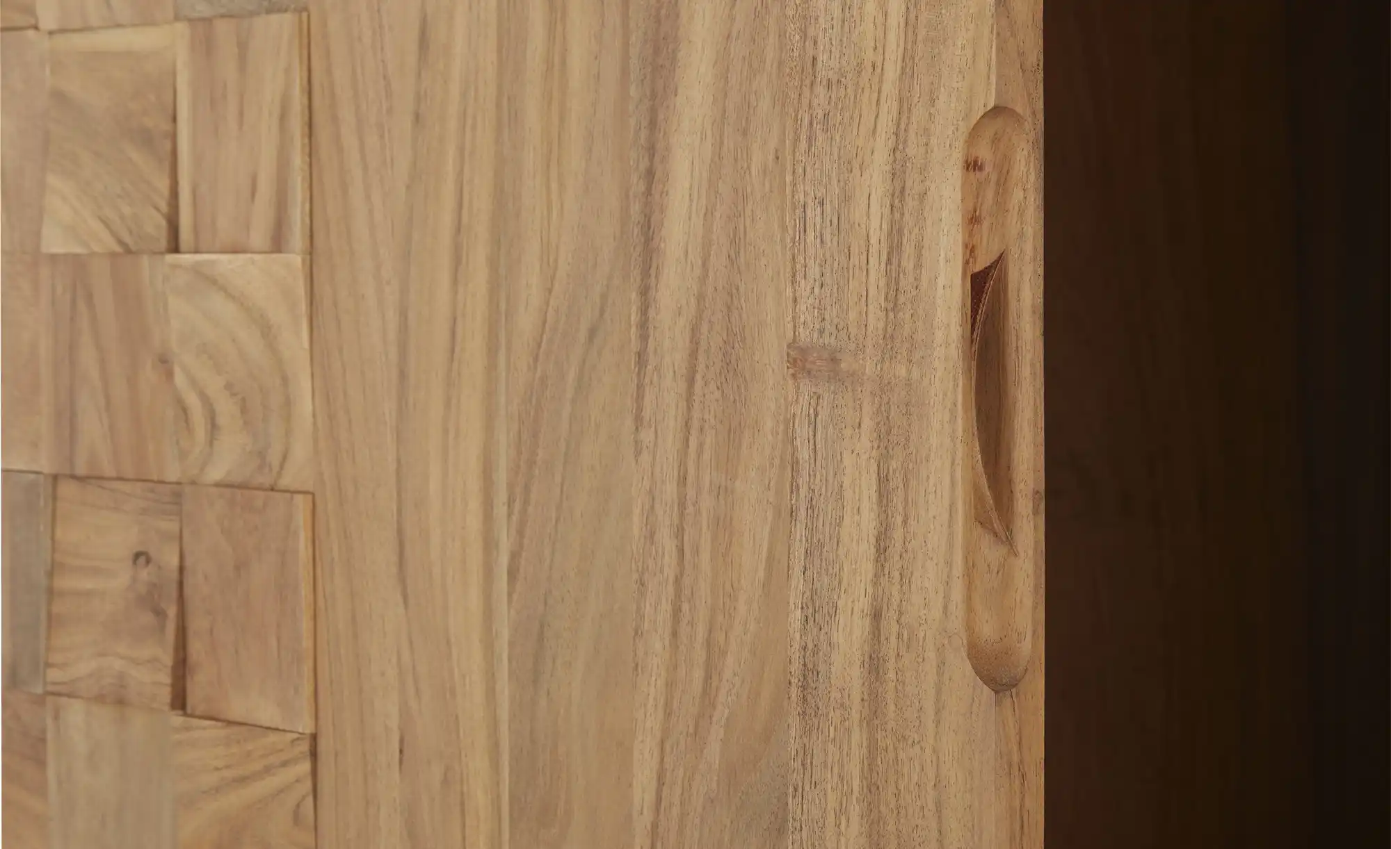 Dielenschrank