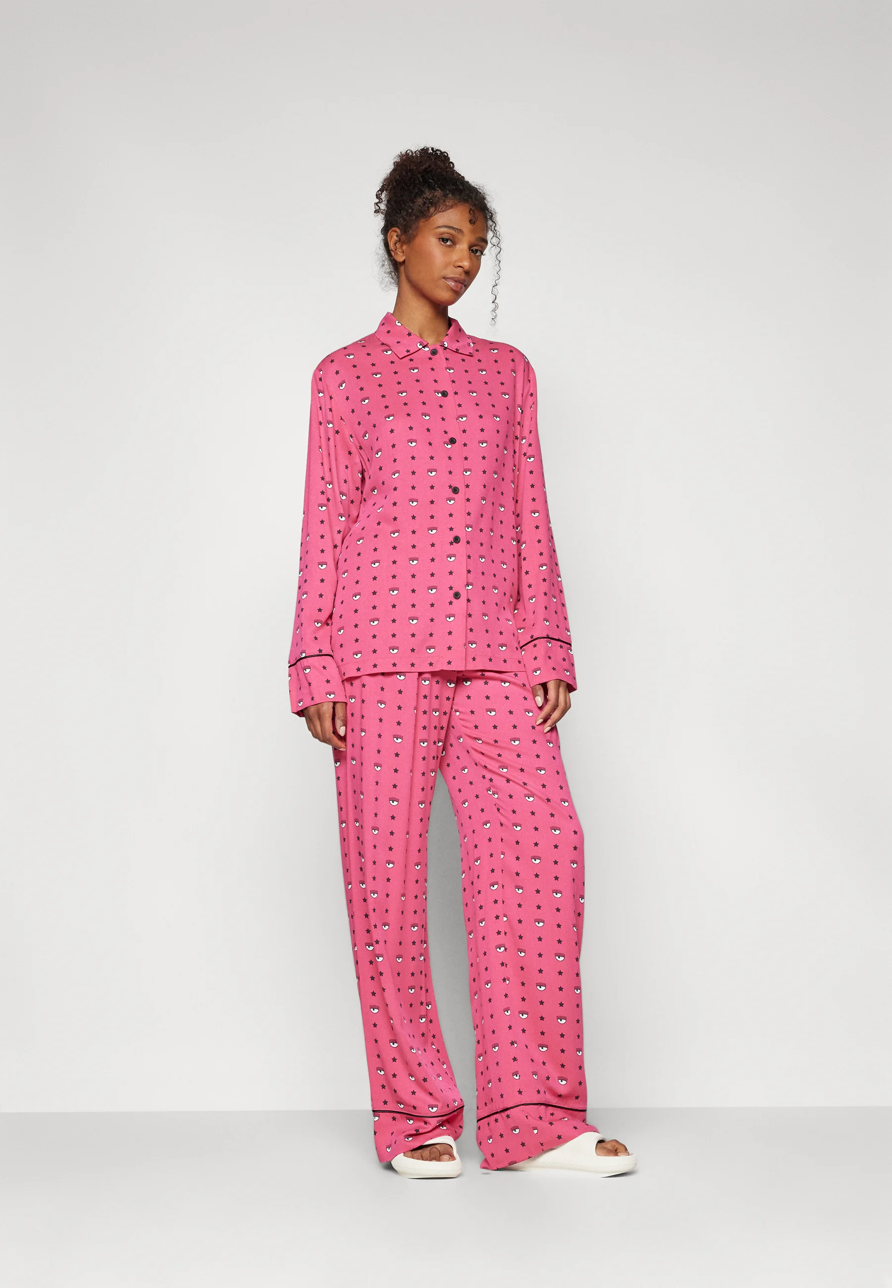 CHIARA FERRAGNI ICONIC EYE STAR SET - Pijama