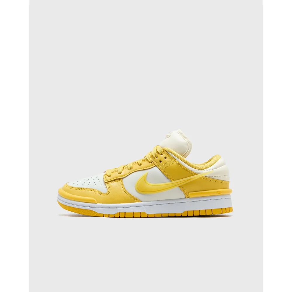 Nike Dunk Low Twist DZ2794-100 / weiss