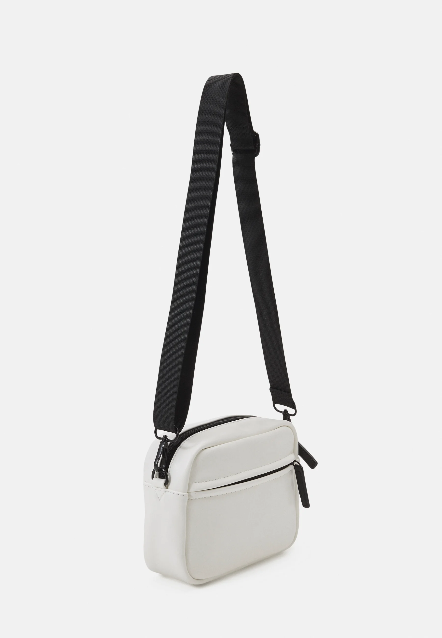 Bolso de hombro Pier One