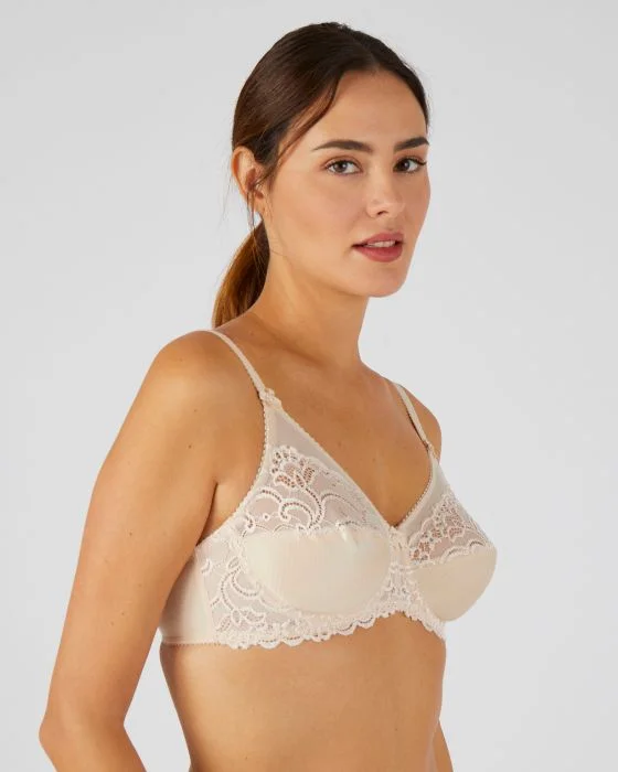 Soutien-gorge à armatures ROMY de Triumph